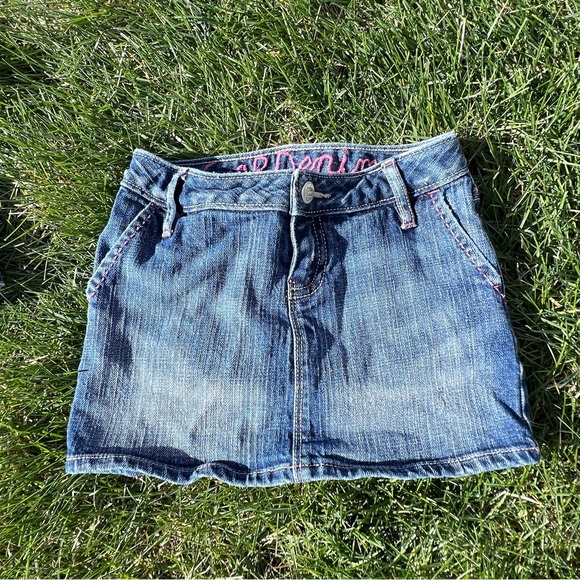 Bundle of 2 GAP Girls Denim Skirts Size 6 - Picture 5 of 8